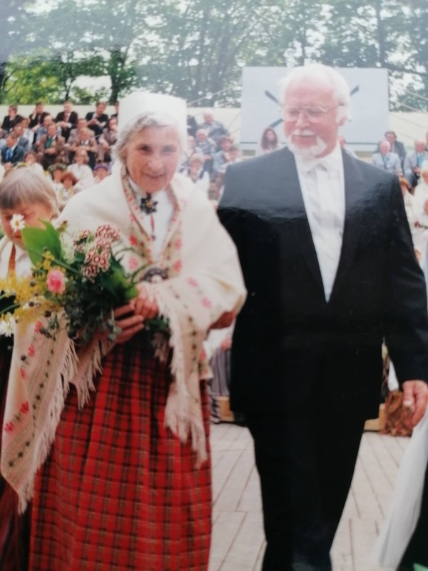 14efd0b0d47ddd86231b07f72342e0d555242cdb