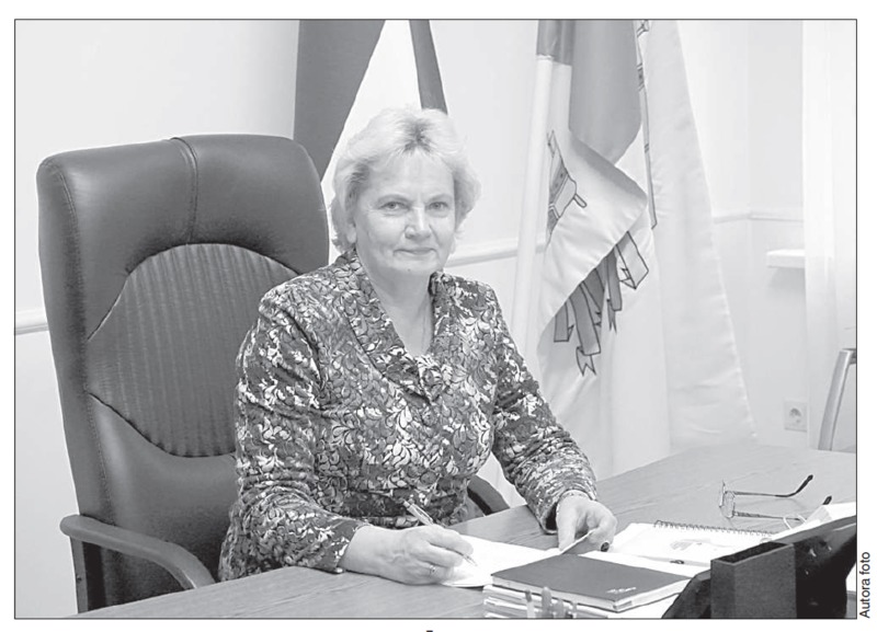 E2d8ecab5f14b75e72bd78f6d515561feb932ff2