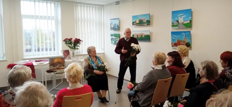 F0dbceb94e11ece47478fb74f2565fea1191b016